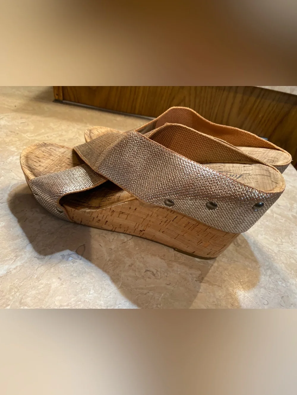Lucky Brand Metallic Rose Gold Crossband Wedge Sandals